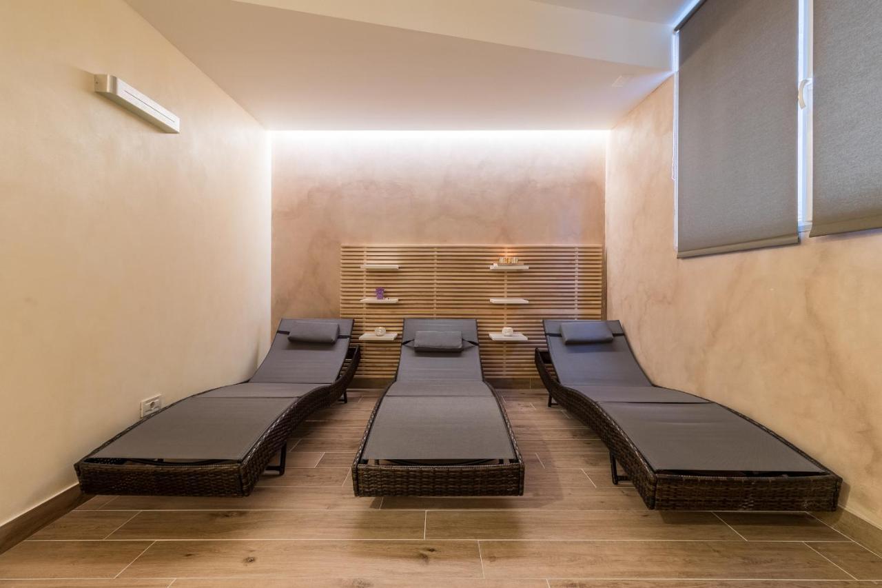 Residence Superior Del Mar 반졸레 외부 사진