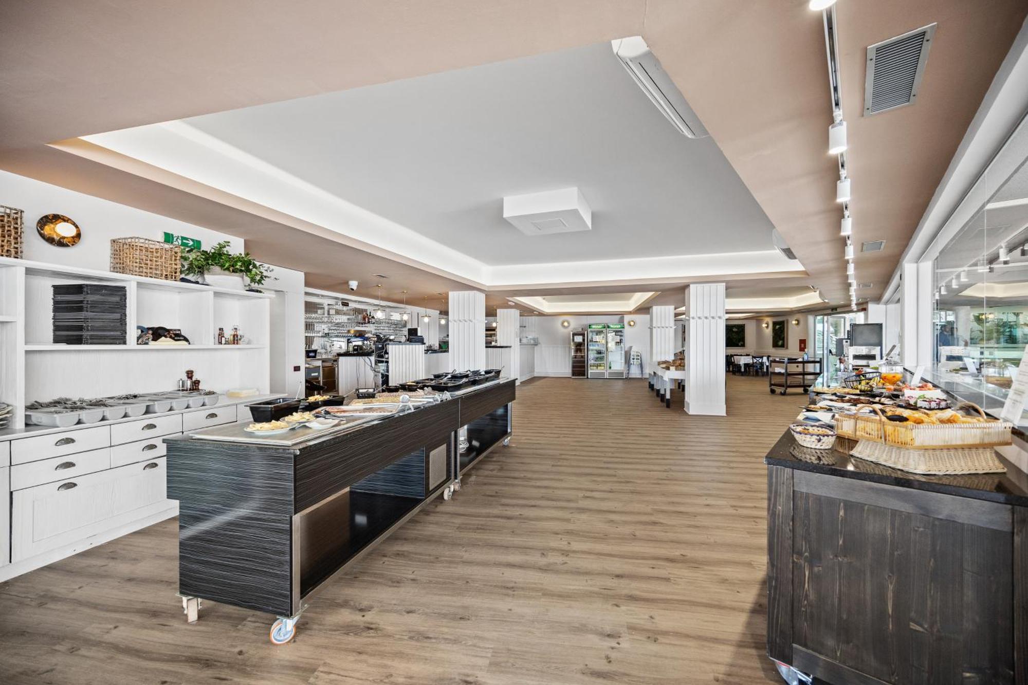 Residence Superior Del Mar 반졸레 외부 사진